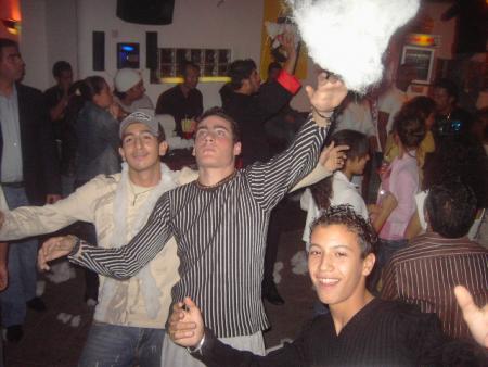 les 3 !!!:p baddy flipiss mehdi srf e abdo chiref!!